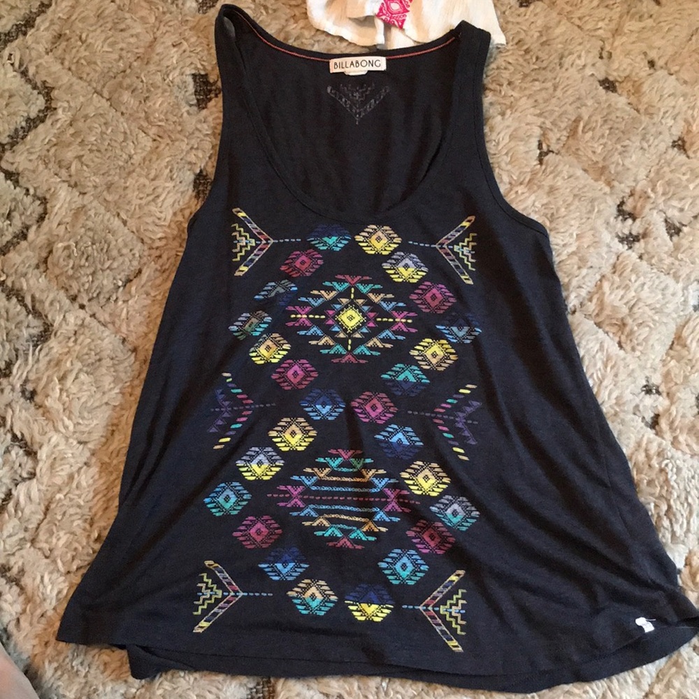 Billabong tank top NEVER WORN SIZE MEDIUM